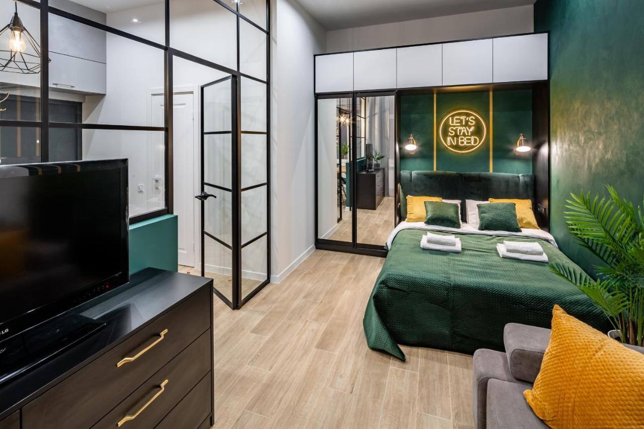 Emerald Lux Apartment. LiveinLvov Exteriér fotografie