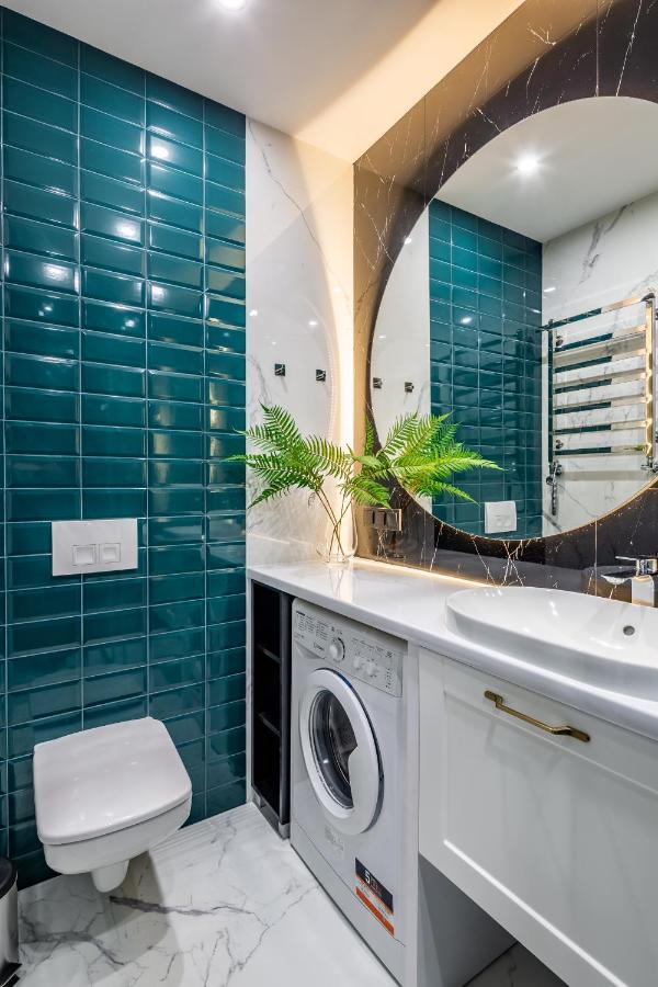 Emerald Lux Apartment. LiveinLvov Exteriér fotografie